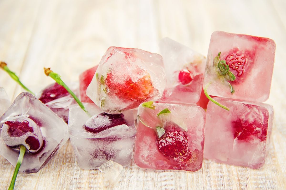 Flavored ice cubes