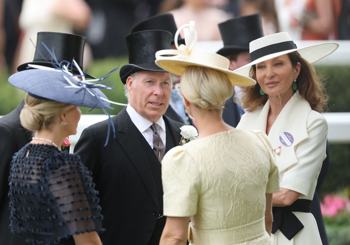 Isabelle de la Bruyère joined the Earl of Snowdon for one of the most high-profile appearances of their relationship to date.