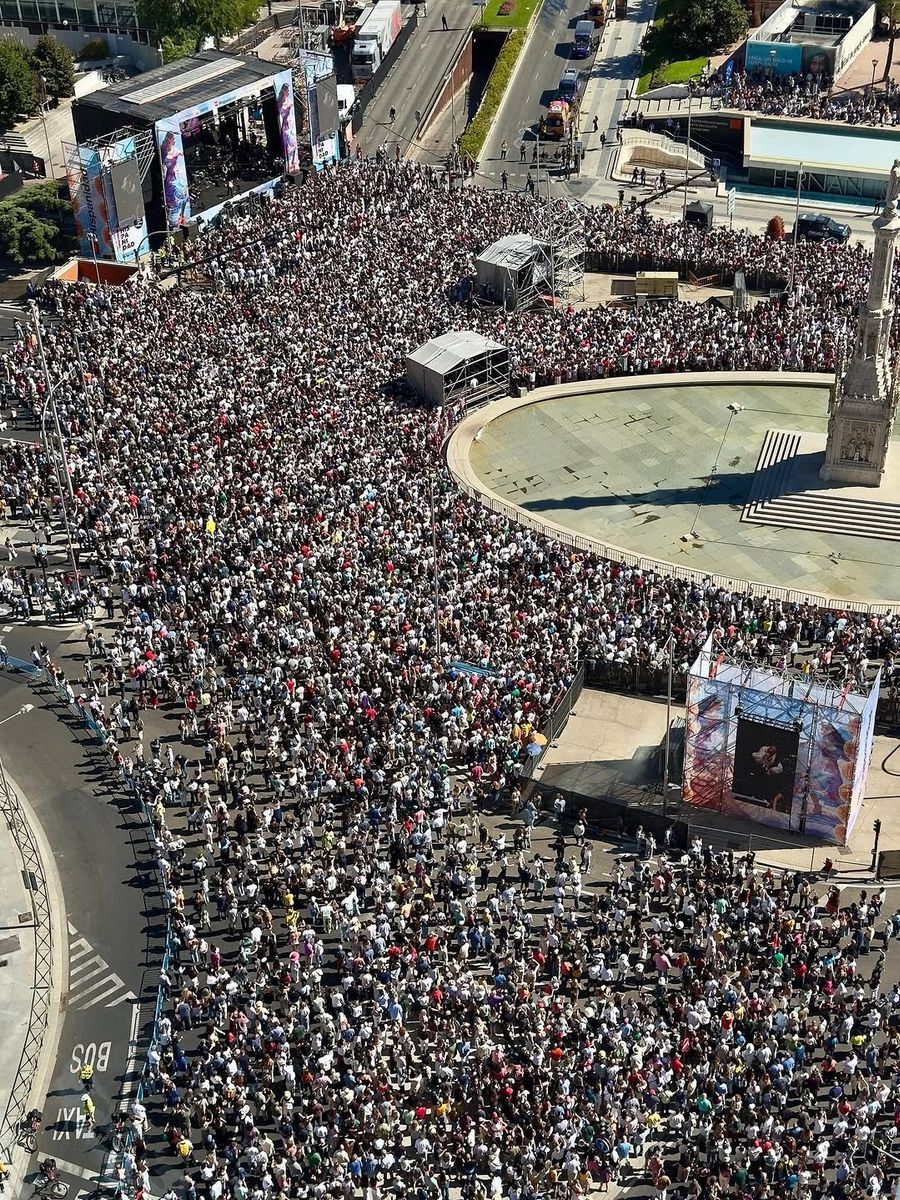 With the iconic setting of Plaza de Colón as the backdrop, it became one of the most attended cultural gatherings in Spain this year.