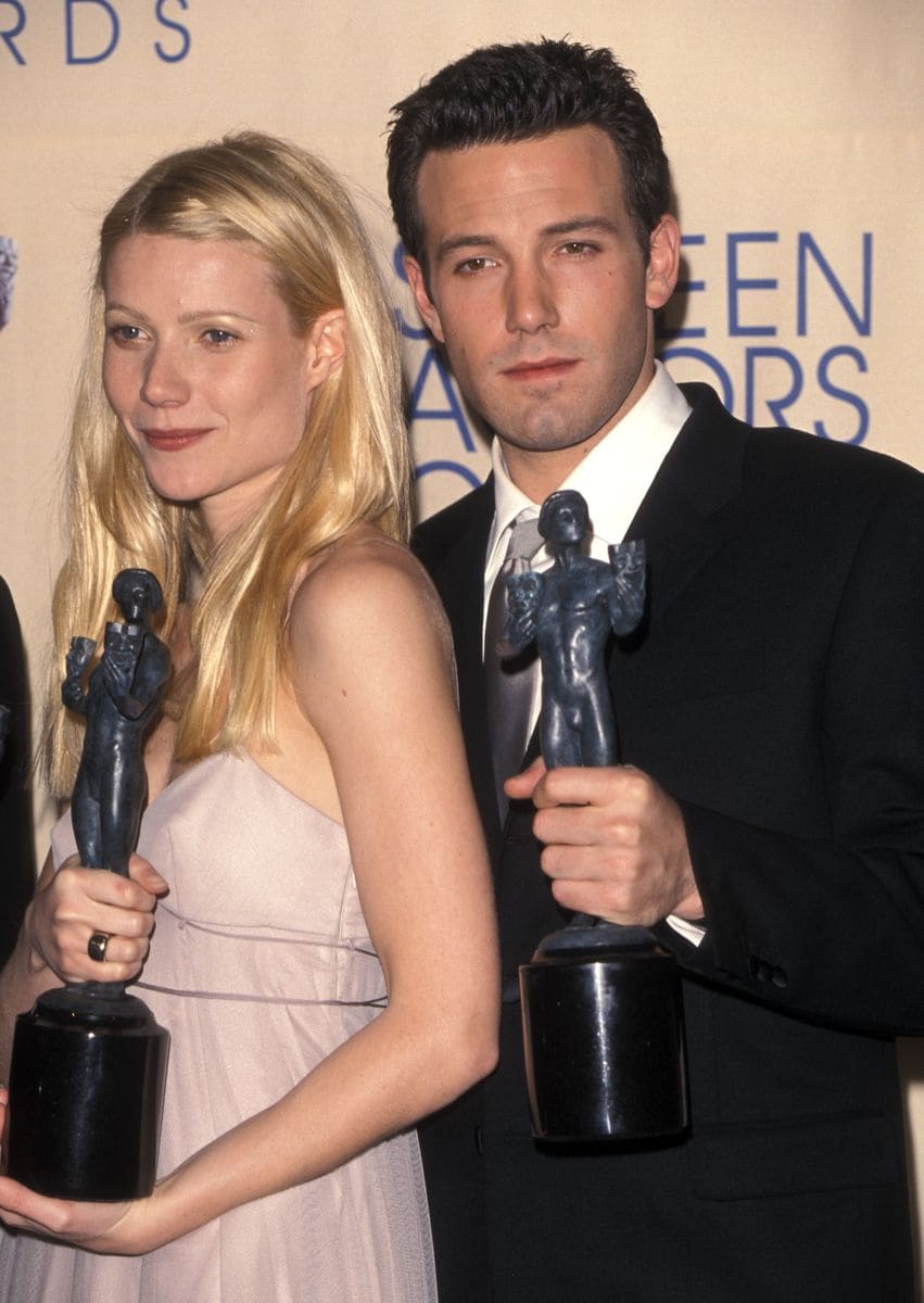 Actress Gwyneth Paltrow and actor Ben Affleck attend the Fifth Annual Screen Actors Guild Award on March 7, 1999 at Shrine Auditorium in Los Angeles, California. (Photo by Ron Galella, Ltd./Ron Galella Collection via Getty Images)
