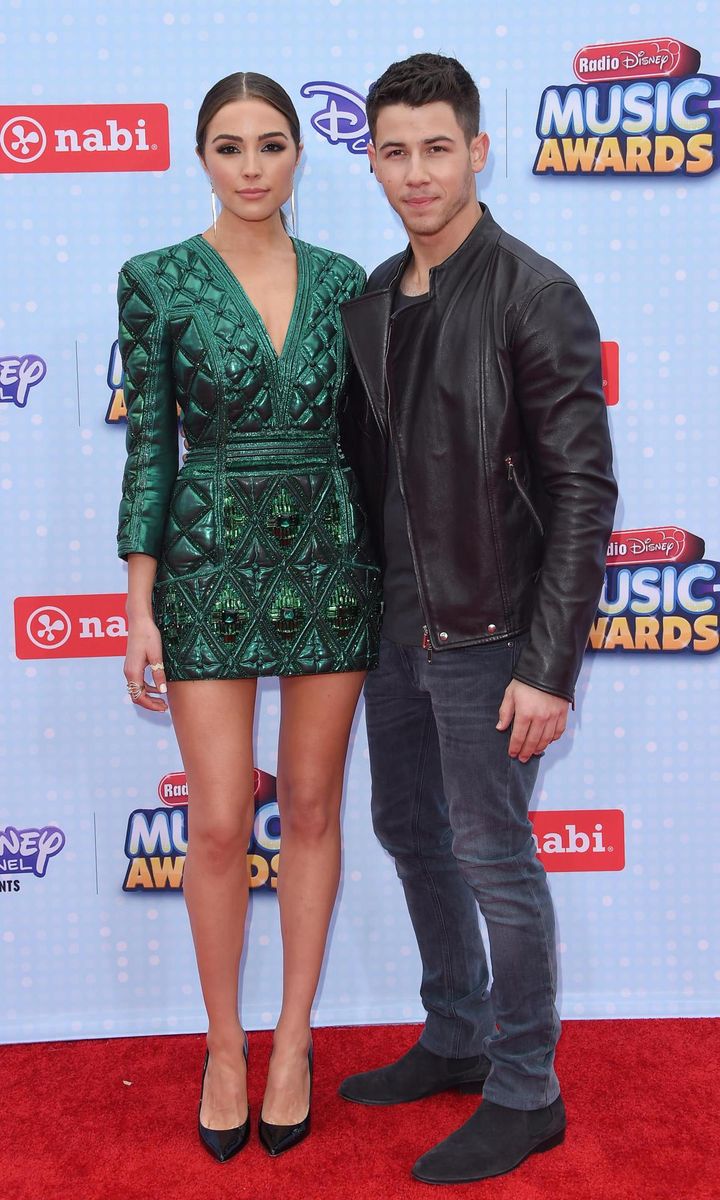 2015 Radio Disney Music Awards   Arrivals