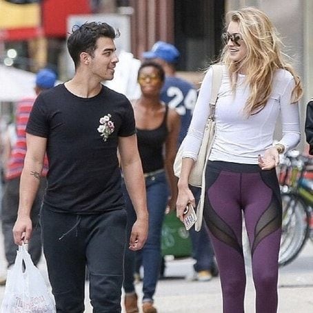 Model of the year, Gigi Hadid was spotted walking with Joe Jonas in NYC's Soho neighborhood wearing seriously cool "Phantasm" leggings in plum by Michi.
<br>
www.michiny.com
<br><br>
Photo: Instagram/ @michi_ny