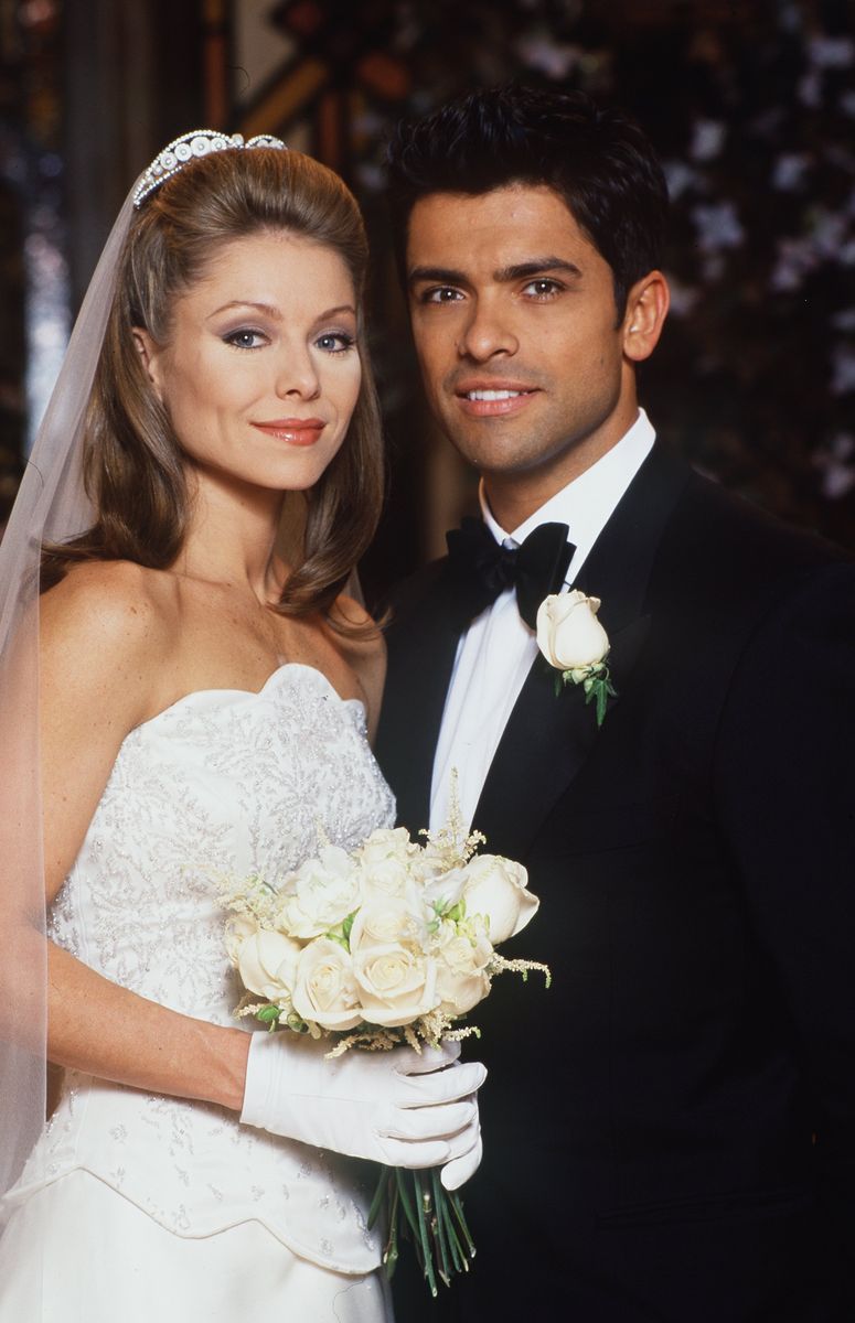 Kelly Rip and Mark Consuelos in 'All My Children'