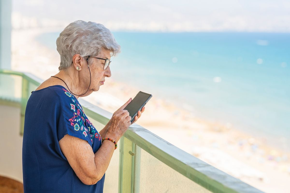 Seniors are the perfect victims for scammers
