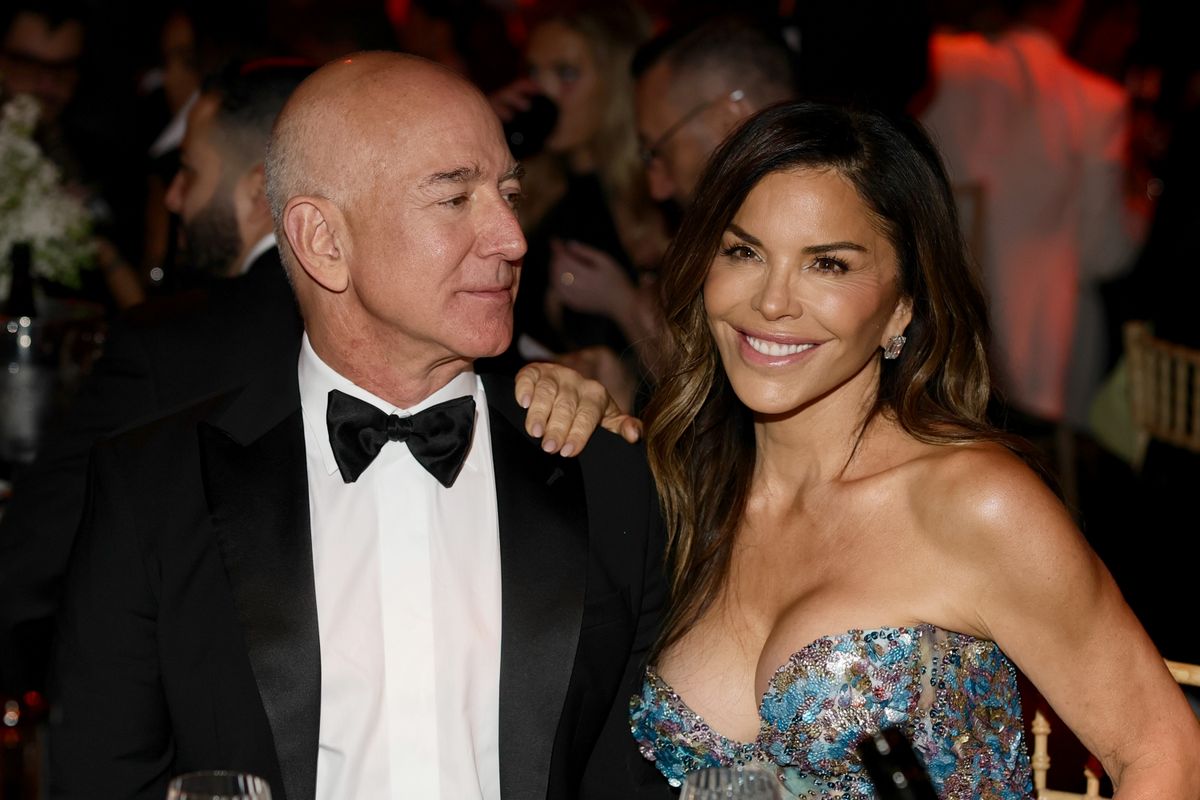 Lauren Sanchez and Jeff Bezos' Venice wedding is met with local protests