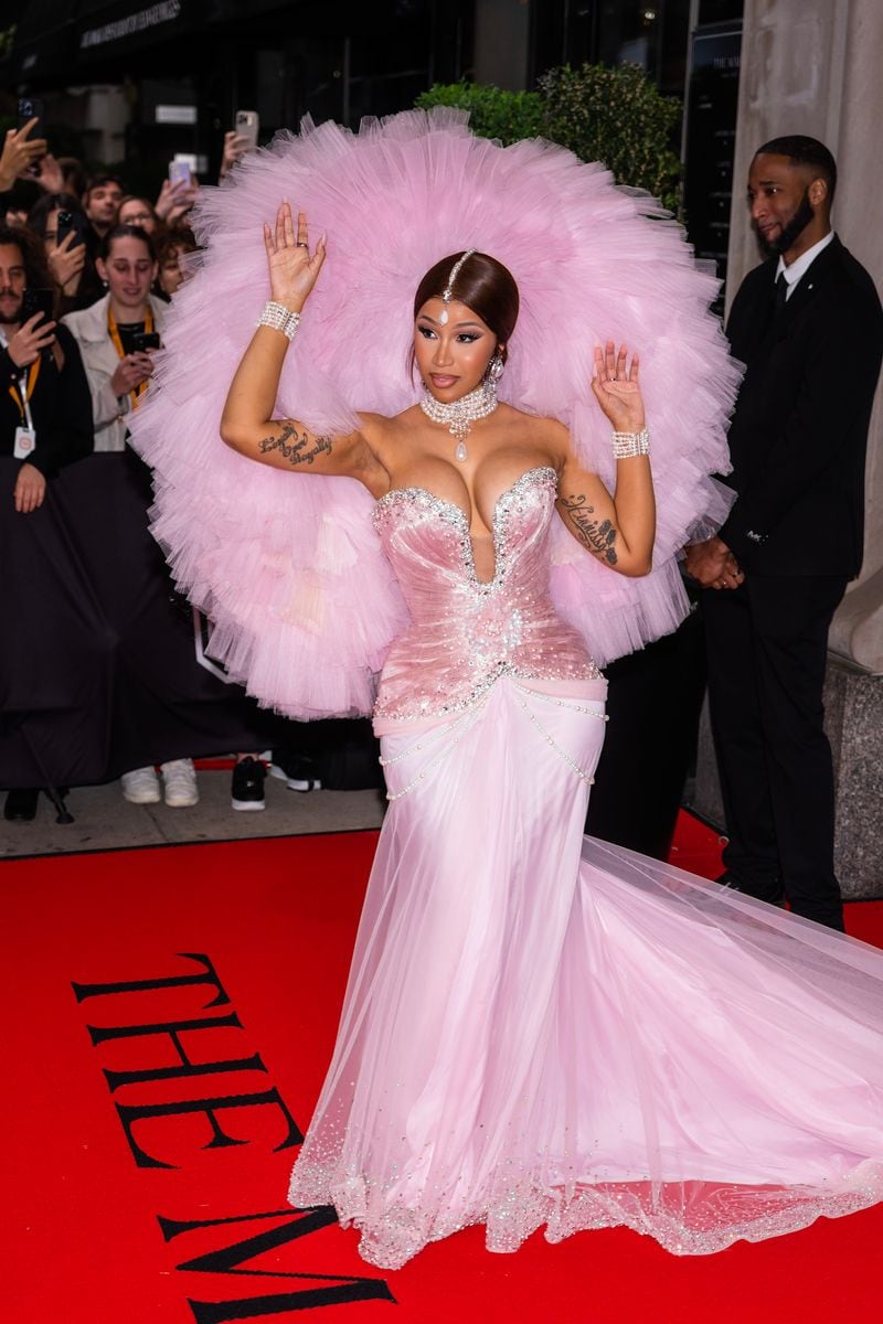 2023: The Chic Bride of the Met