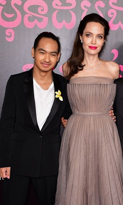 Angelina Jolie drops son Maddox off at college in South Korea