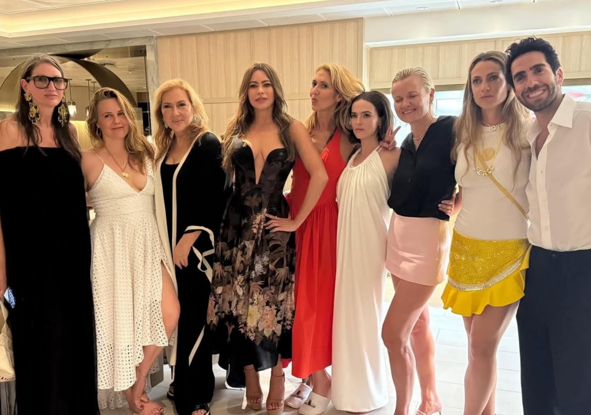 Sofía Vergara Celebrates Early Birthday With Ricky Martin, Anitta, Naomi Campbell and More in Italy