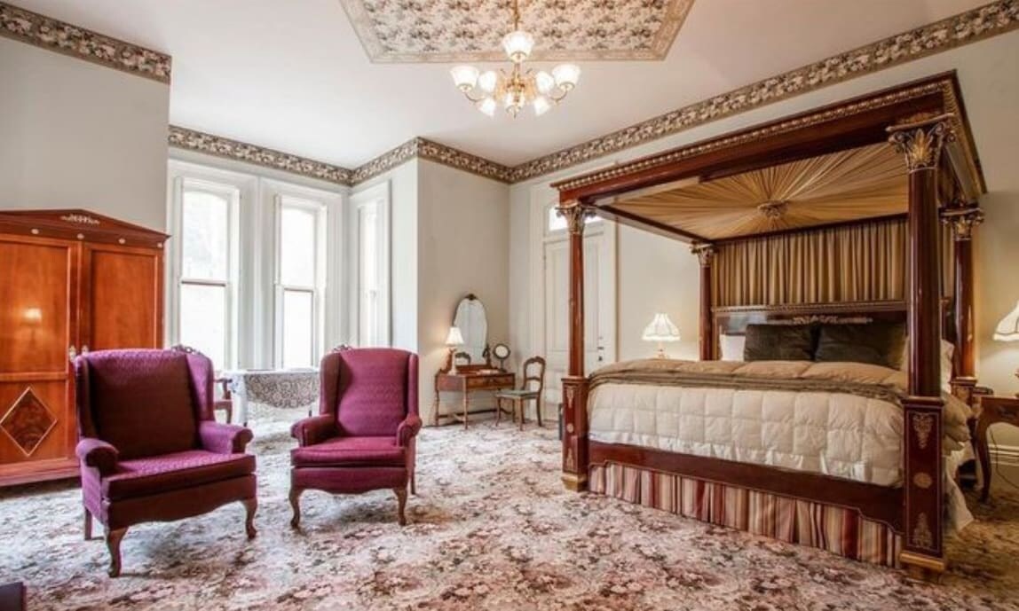 kat von d indiana mansion