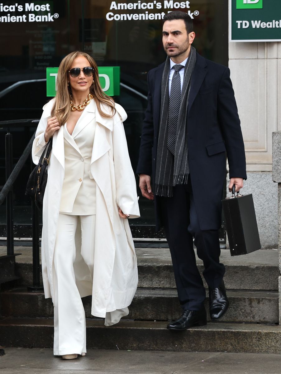 Jennifer Lopez and Brett Goldstein are seen filming at the "Office Romance" movie set on April 07, 2025 in Hoboken, New Jersey. 