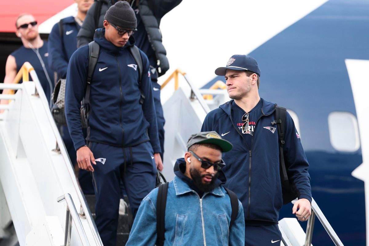 Drake Maye #10 of the New England Patriots arrives at San Jose Mineta International Airport ahead of Super Bowl LX on February 1, 2026, in San Jose, California. 