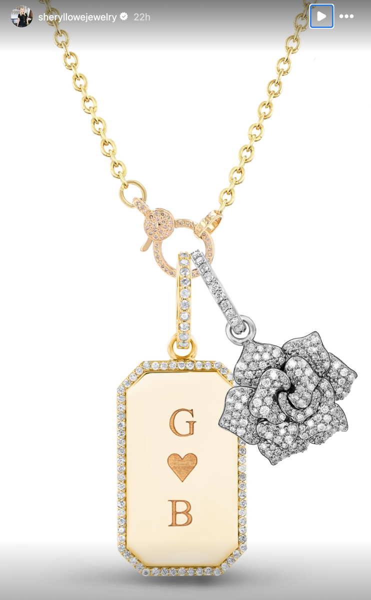 Sheryl showed a closer look at the pendant