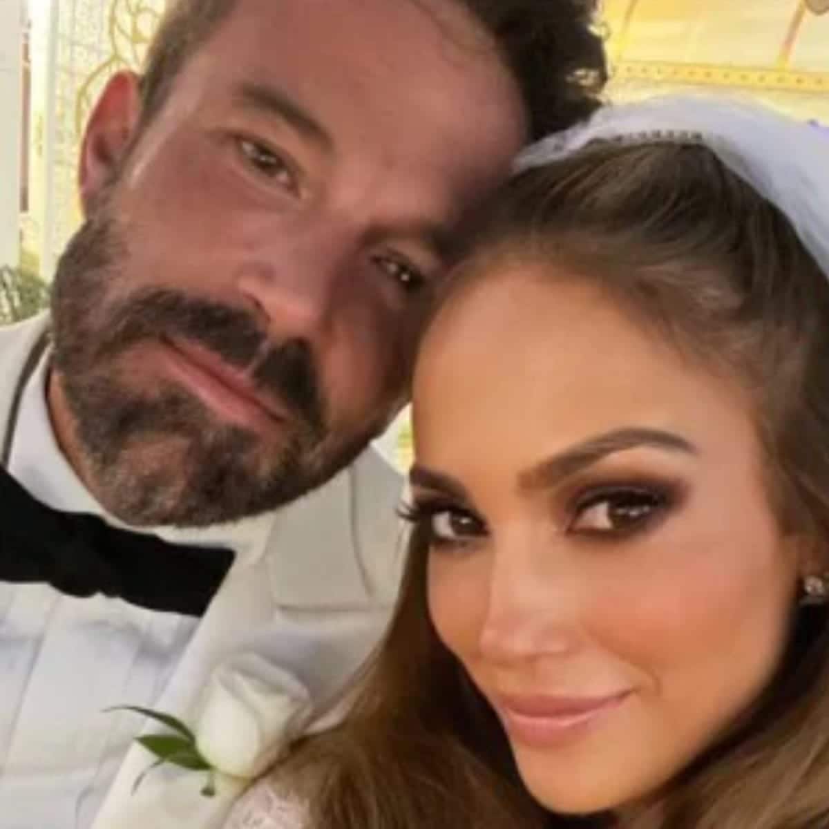 Jennifer Lopez and Ben Affleck get married in Las Vegas