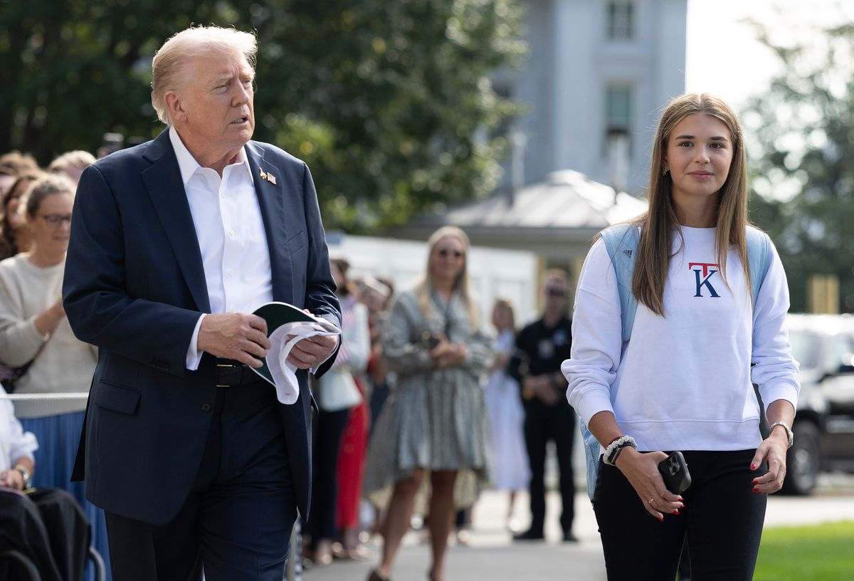  Kai arrived at the prestigious Bethpage Black golf course in New York sporting a white sweatshirt emblazoned with her own “KT” logo. 