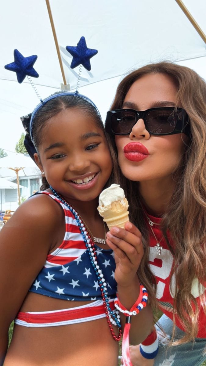 The mom and daughter duo looked adorable 