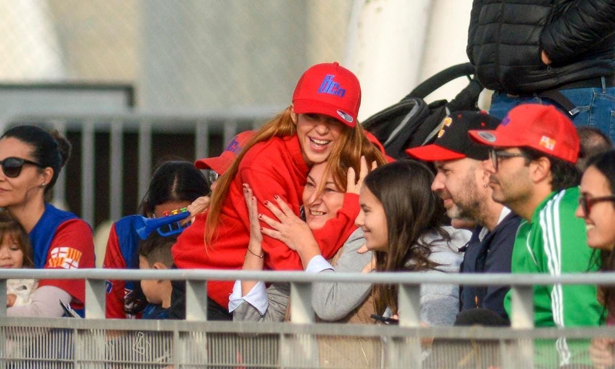 Shakira Milan game