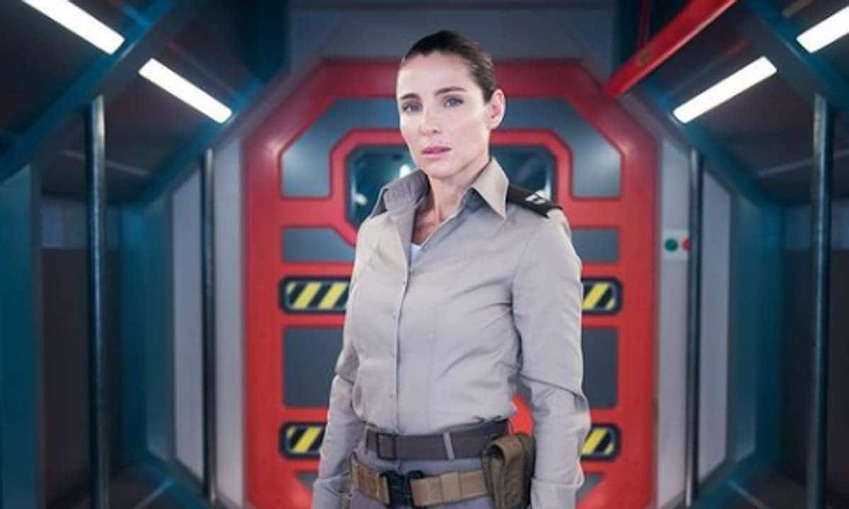 Elsa Pataky Interceptor