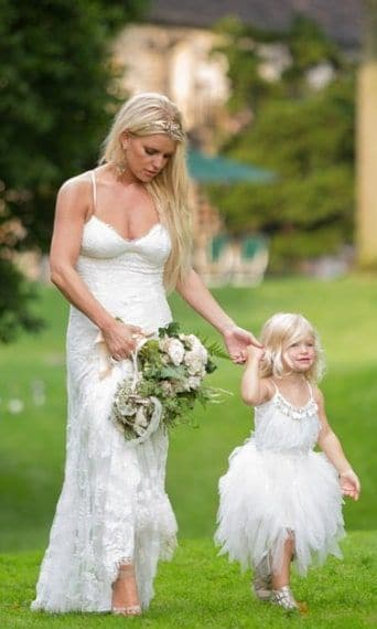 Jessica Simpson: 'I am madly in love with this moment!'
