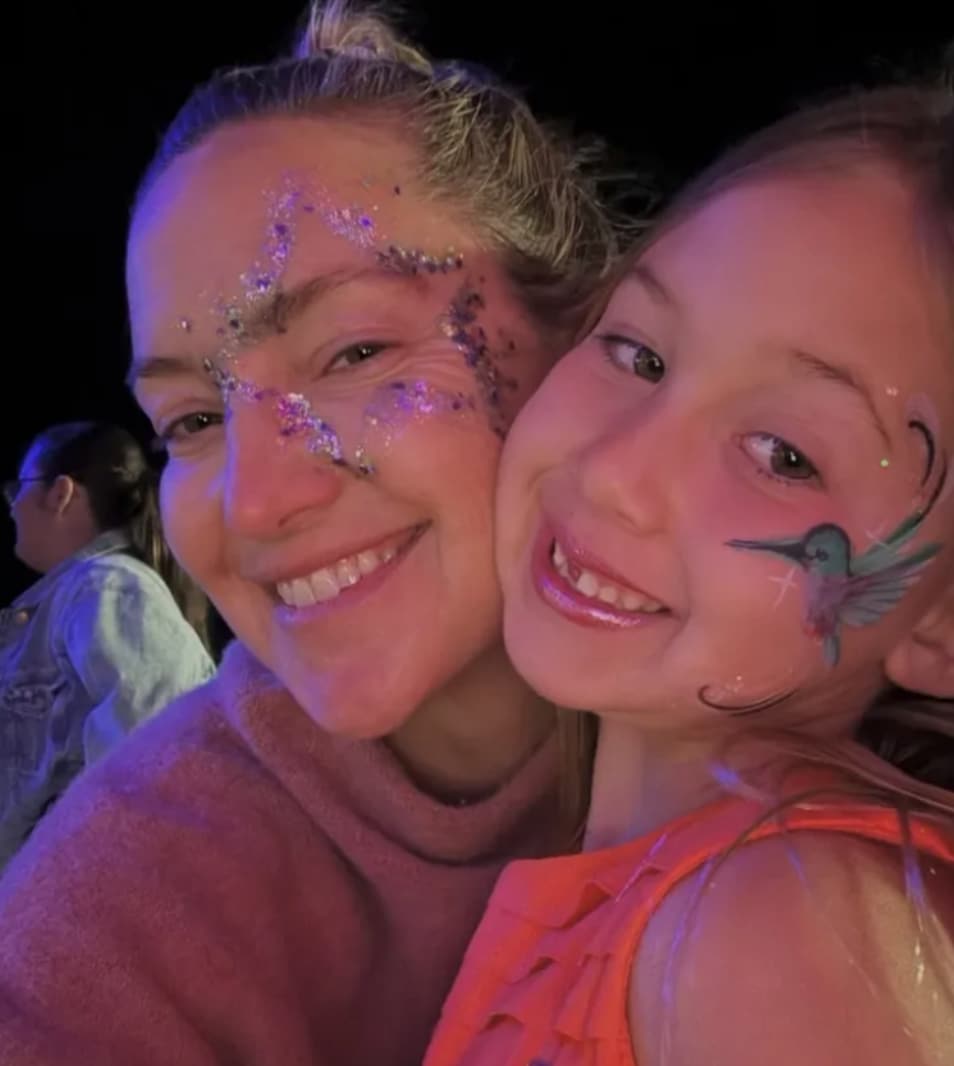 Rani is the youngest of Hudson’s three children.