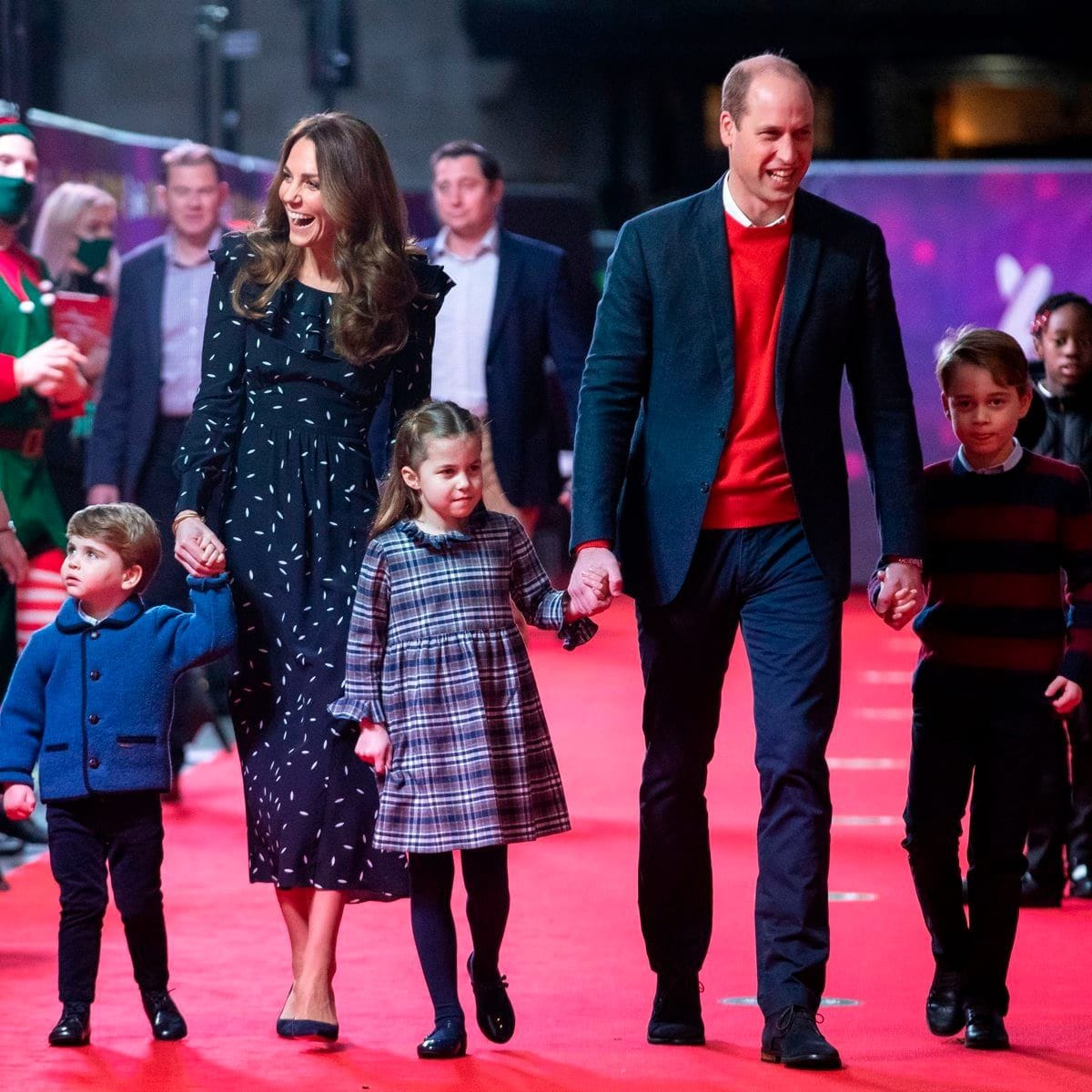One royal fan pointed out that Princess Charlotte is ‘daddy’s girl’ with her ‘mummy’s habits’