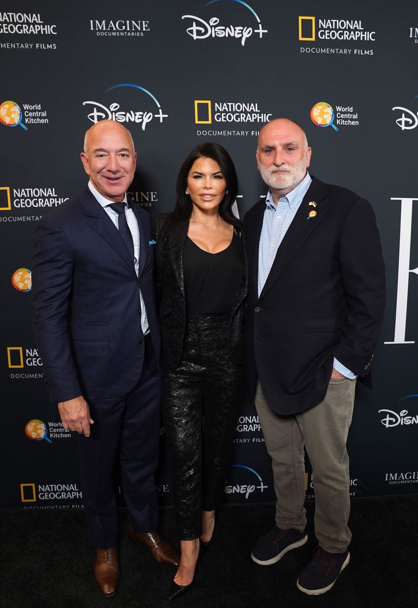 Jeff Bezos and Lauren Sánchez share a love of cooking, according to Chef José Andrés.