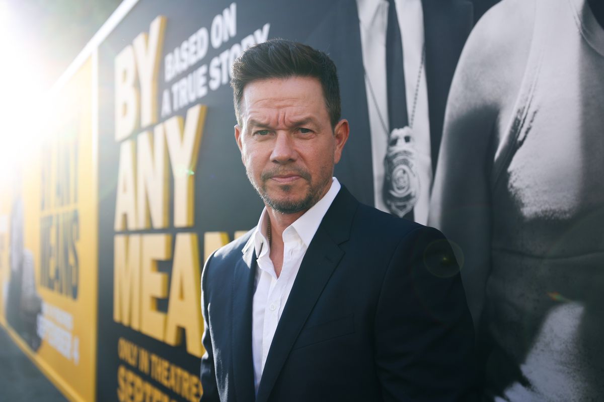 The actor looked sharp in a blue suit