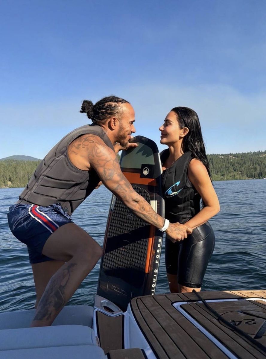 Les cÃ lÃ britÃ s en vacances Les cÃ lÃ britÃ s en vacances Kim Kardashian et Lewis Hamilton PUBLICATIONxINxGERxAUTxSUIxONLY Copyright: xKCSx 