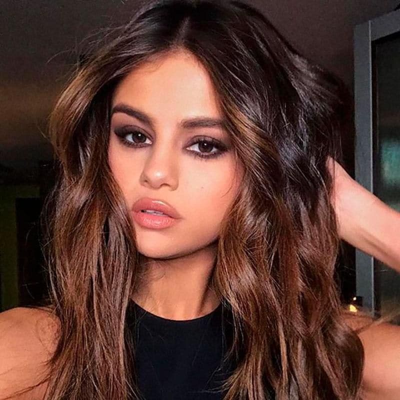 Selena Gomez balayage hair coloring