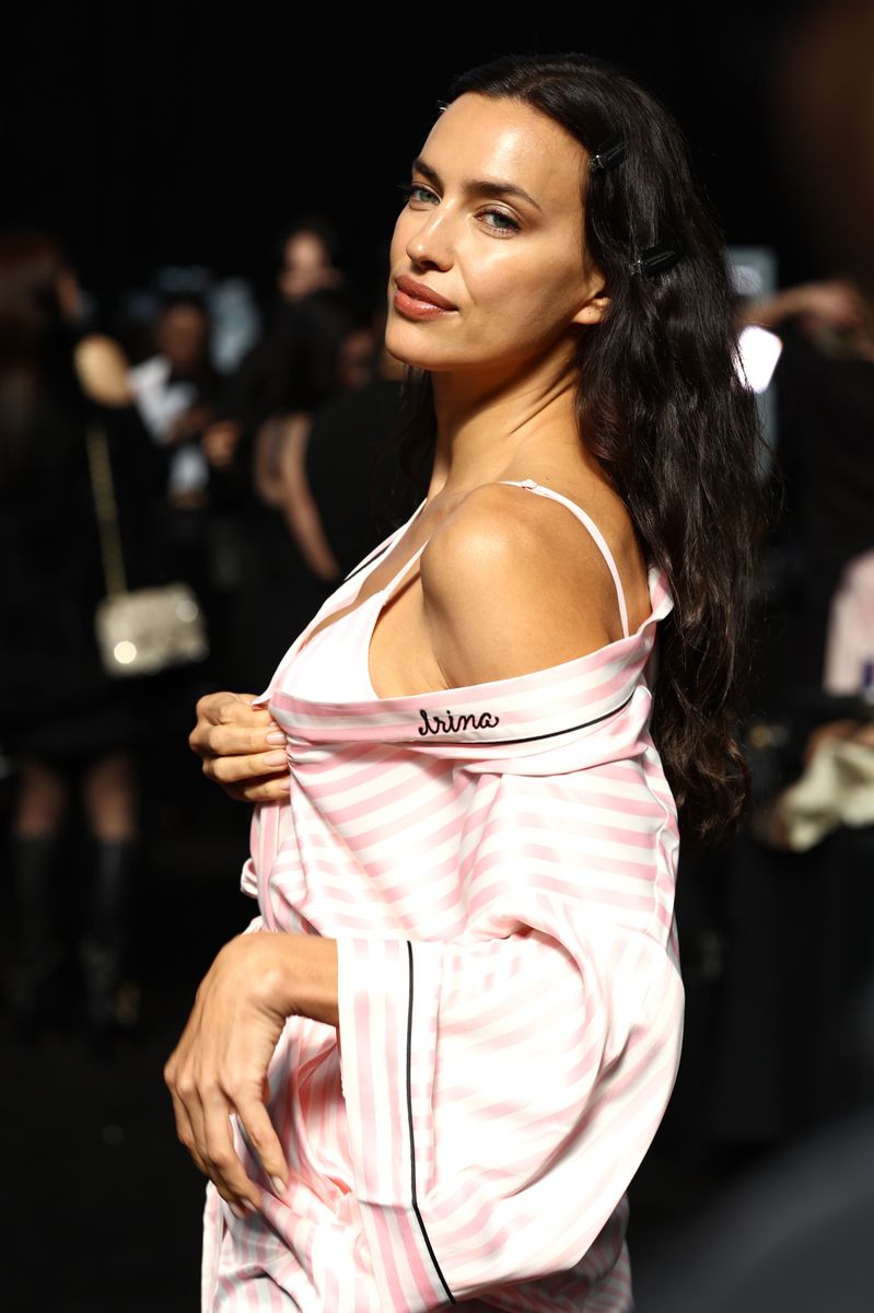 Backstage at the 2024 Victoria’s Secret Fashion What to Expect and How
