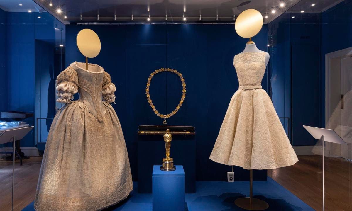 the silver tissue dress 350 Year Old Italian Collar, Seeks 350 Year Old British Dress for  Meaningful Short-Term Relationship