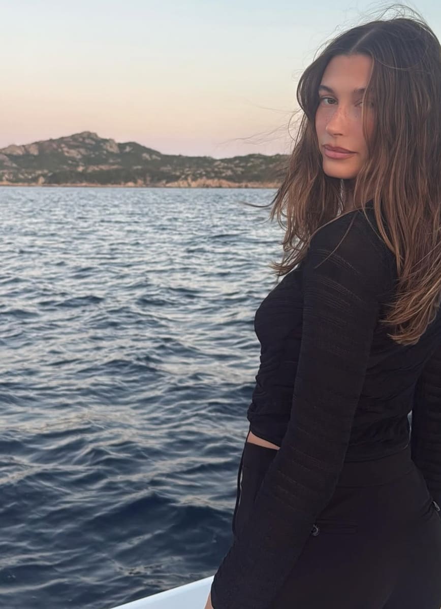 Hailey has documented her recent vacation with Justin