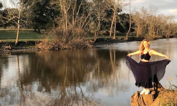 Billie revealed she is finding the funny following the loss of her mother and grandmother.
Photo: Instagram/@praisethelourd