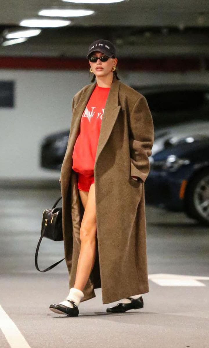 Hailey Bieber
