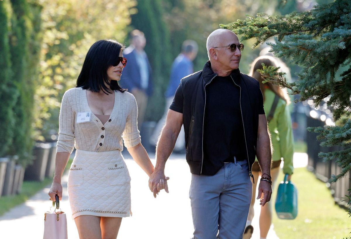 SUN VALLEY, IDAHO - JULY 10: Jeff Bezos, founder of Amazon.com Inc., and Lauren Sanchez attend the Allen & Company Sun Valley Conference on July 10, 2024 in Sun Valley, Idaho. The annual gathering organized by the investment firm Allen & Co brings together the world's most wealthy and powerful figures from the media, finance, technology and political spheres at the Sun Valley Resort for the exclusive weeklong conference. (Photo by Kevork Djansezian/Getty Images)