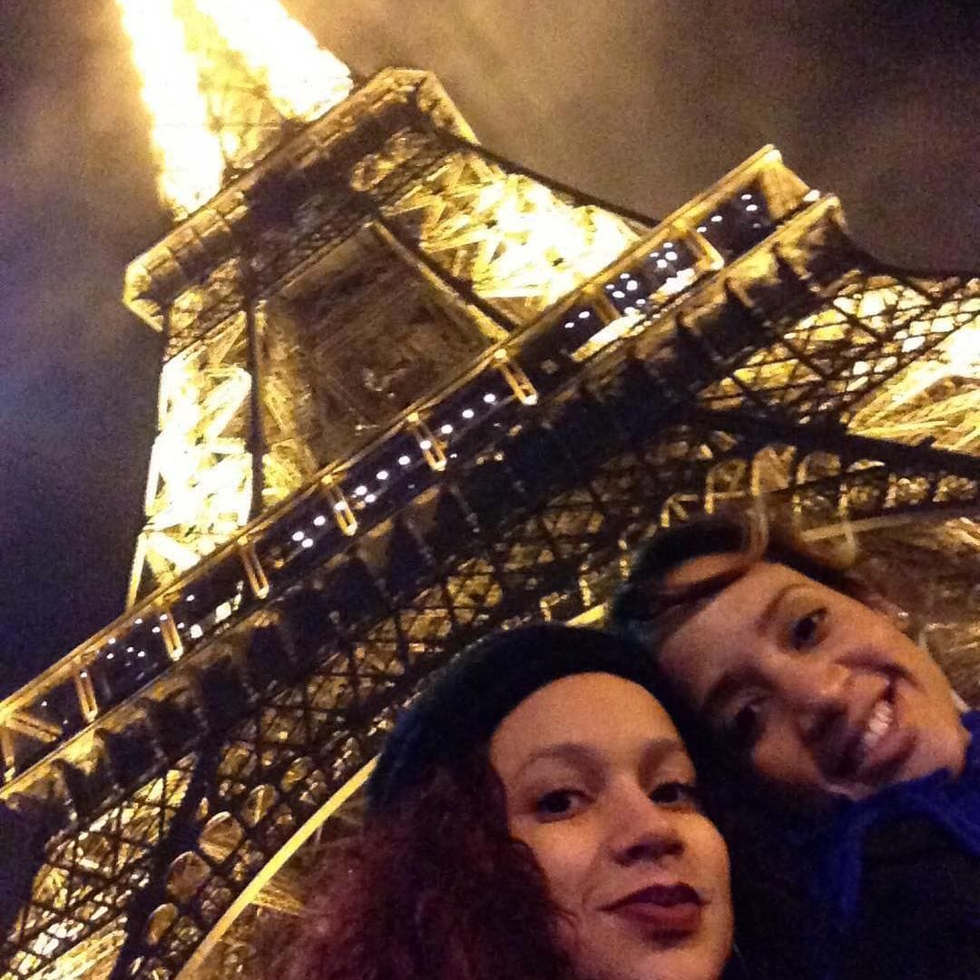 Dascha Polanco with her sister Jessica in Paris