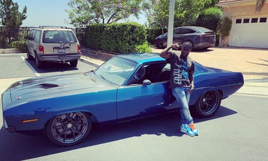 kevin hart car crash
