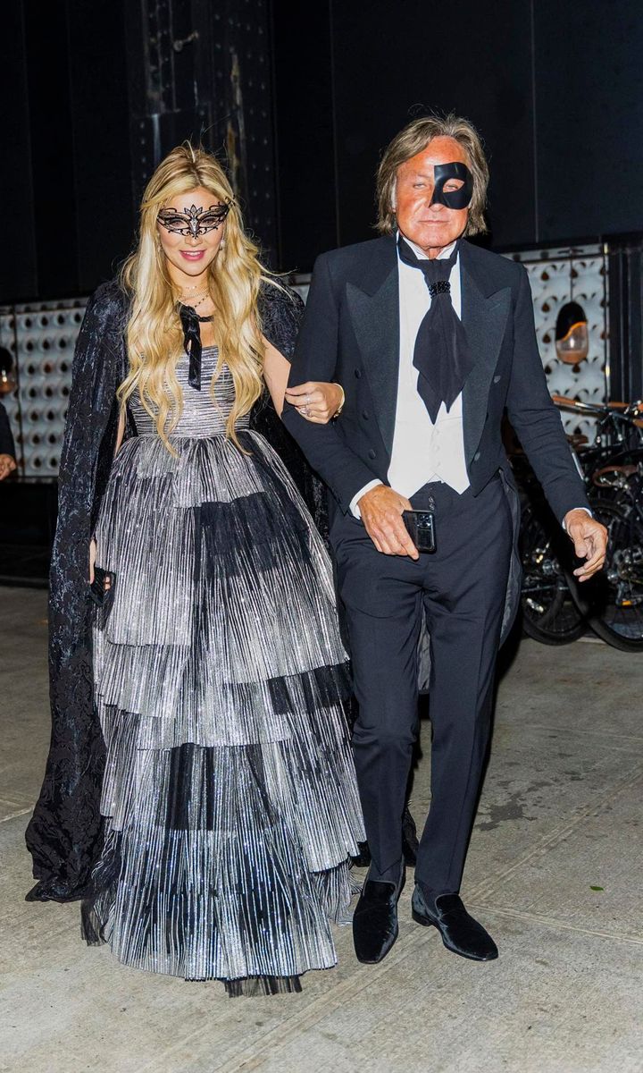 Gigi and Bella Hadid attend party with their parents