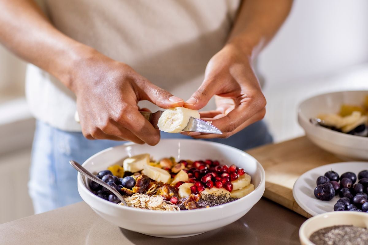 How to lose holiday weight: Expert tips for effective results