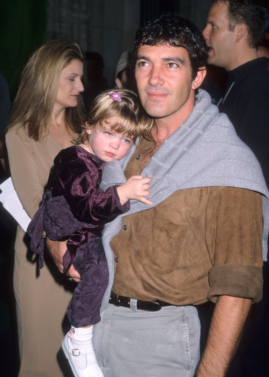Antonio Banderas and his daughter Stella Banderas in 1998.