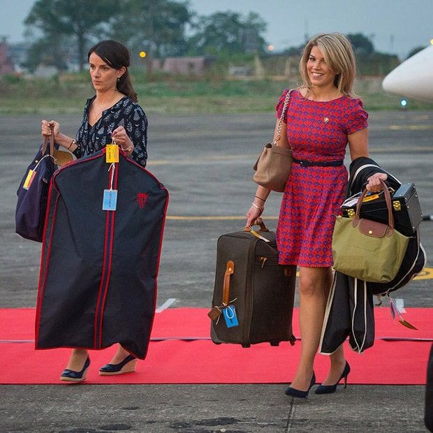 Mommy duty calls for a large purse like Kate's Longchamp Le Pliage tote bag.
Photo: Getty Images