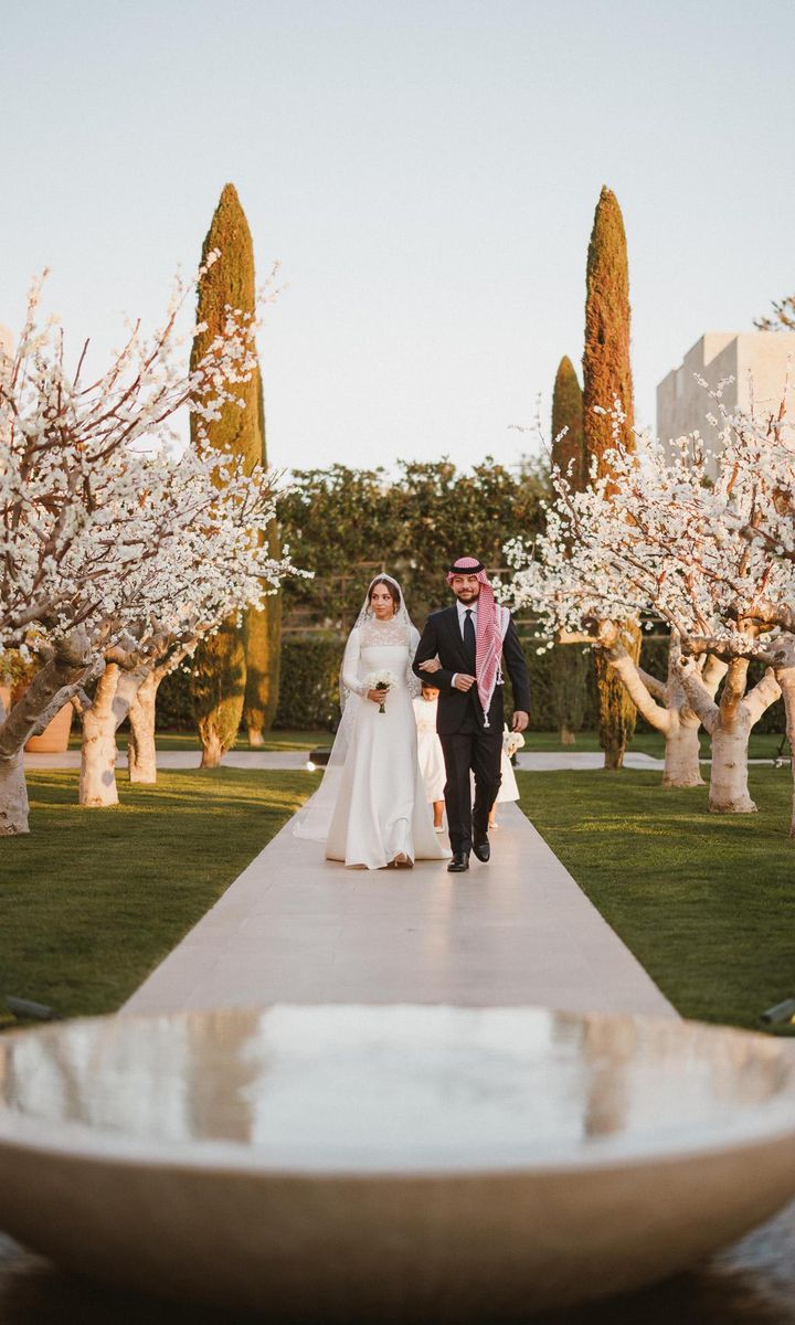 Iman was escorted to the ceremony by her older brother Crown Prince Hussein.