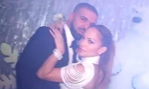 Prom King and Queen! Drake and JLo posed at a winter wonderland-themed prom in Las Vegas.
Photo: Snapchat
