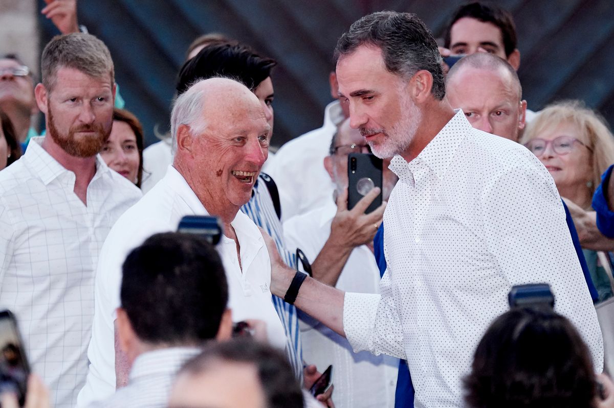 King Harald V and King Felipe VI attended the 38th Copa del Rey Mapfre Sailing Cup awards ceremony in Palma de Mallorca on August 3, 2019, reflecting the close ties between the Spanish and Norwegian royal families.