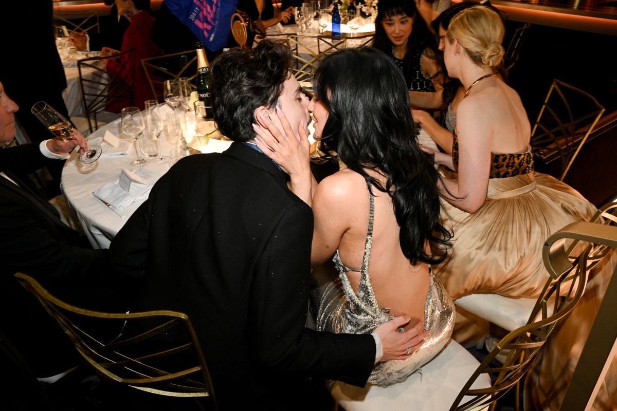 The couple put on a show at the Golden Globes 