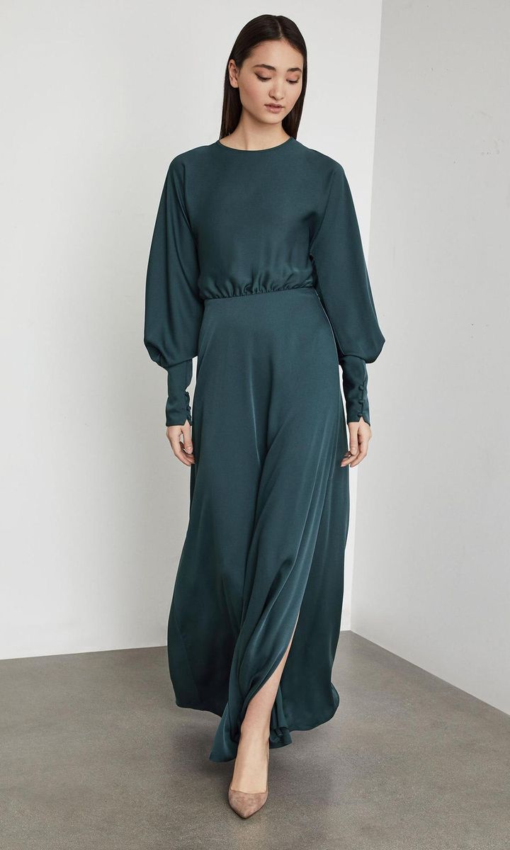 Satin Draped Back Maxi Dress de la firma BCBG