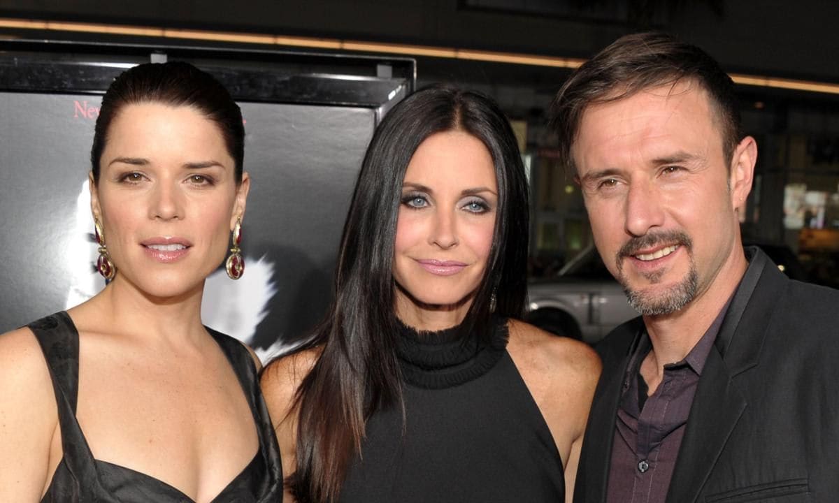 World Premiere Of The Weinstein Company's "Scream 4" Presented By AXE Shower   Red Carpet