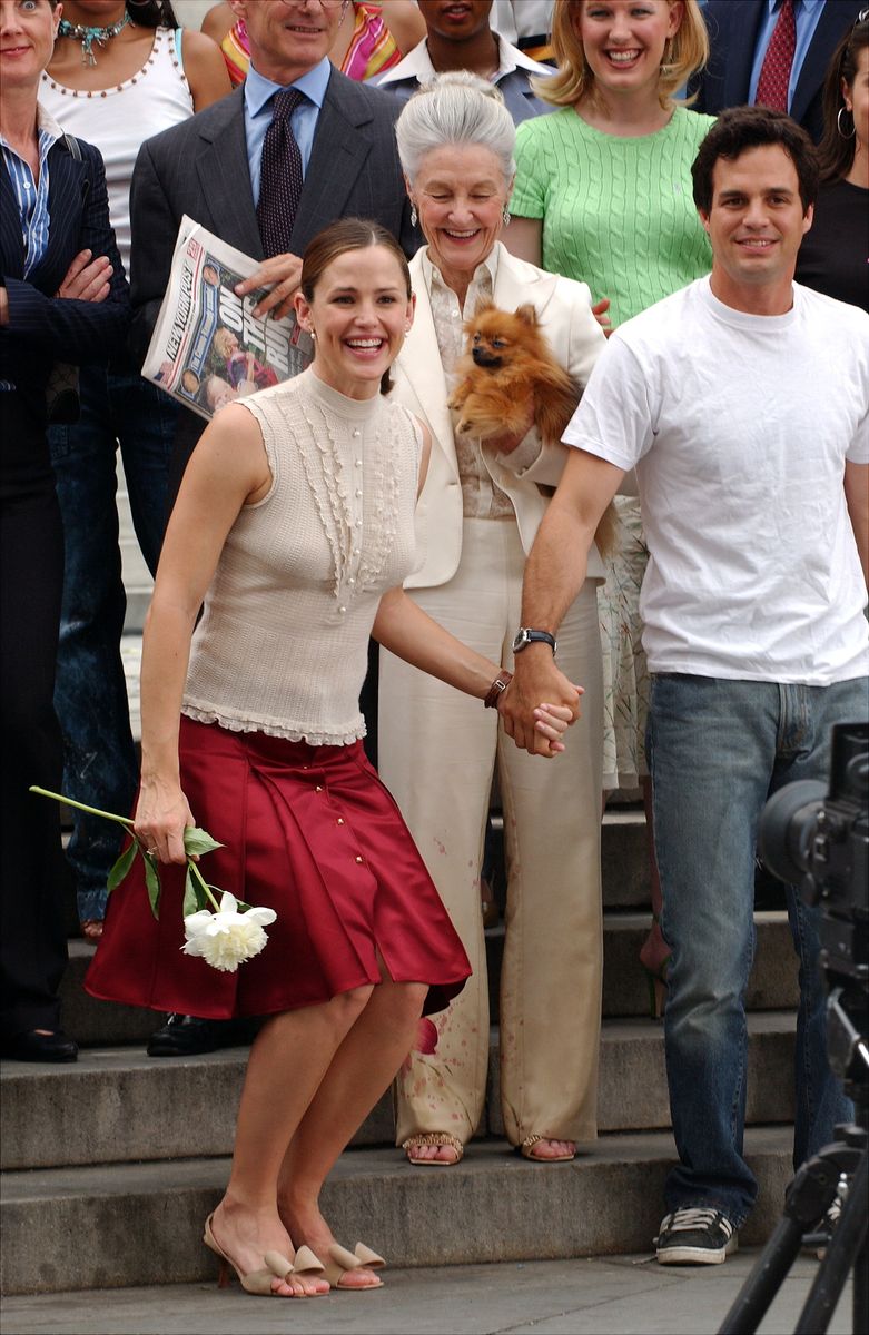 Jennifer Garner and Mark Ruffalo on the set of the beloved romantic comedy 13 Going on 30.