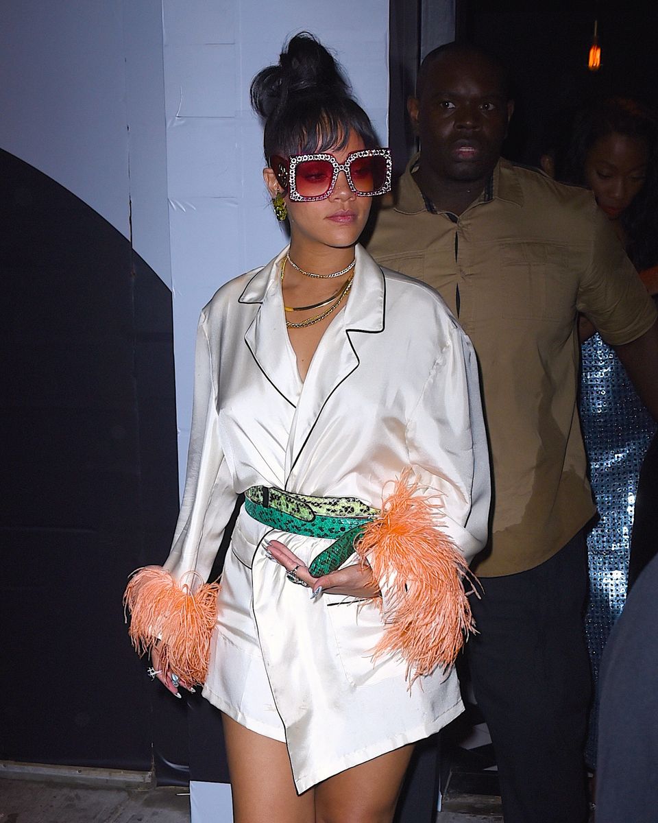 NEW YORK, NY - MAY 01:  Rihanna seen out in Manhattan on  May 1, 2017 in New York City.  (Photo by Robert Kamau/GC Images)