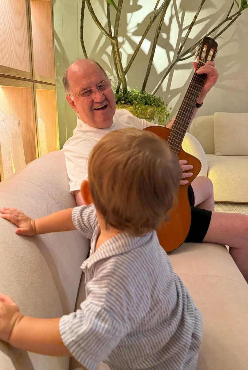 Gisele Bündchen shared a heartfelt Instagram post that offered fans a peek at her family life 