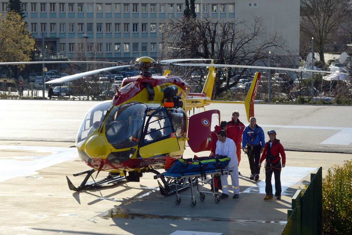 El piloto de rescate que llevó a Schumacher al hospital dice que la escena que siguió al accidente lo “conmocionó”.